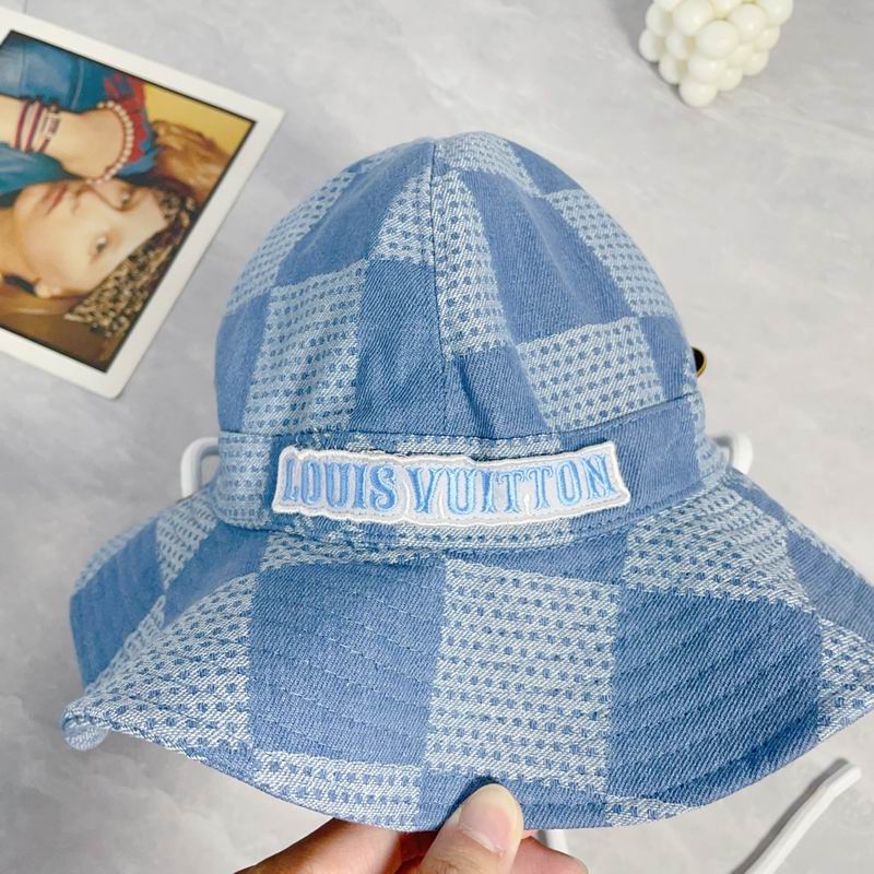 LV hat dx (3)